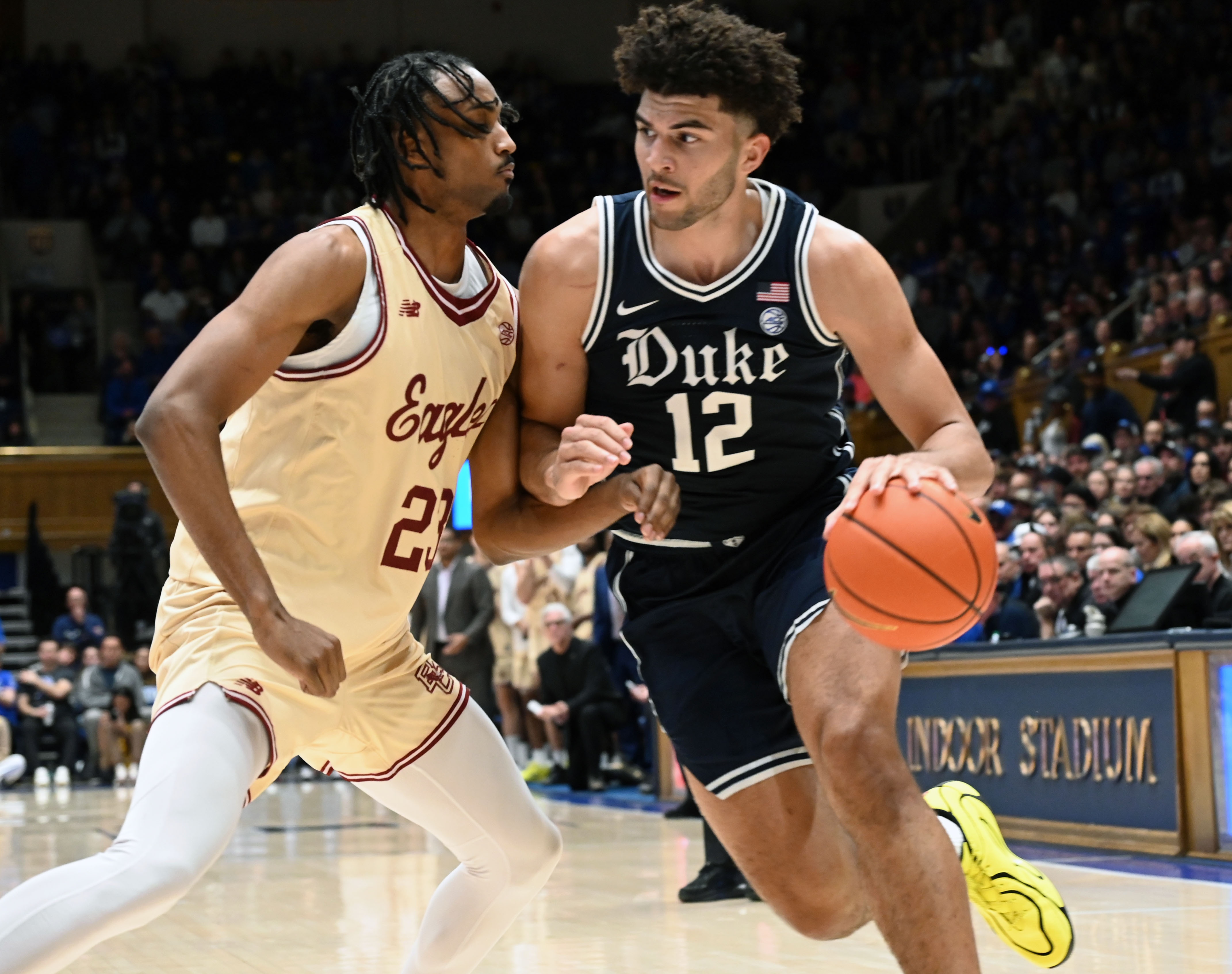 开云APP-冲状元~布泽尔儿子轰19分12板2助5断&amp;献炸裂隔扣 蓝魔开季21胜1负