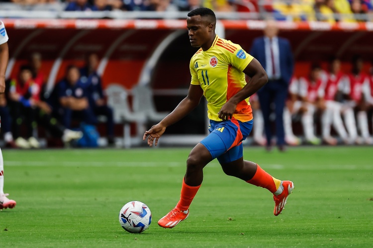 kaiyunapp-记者：帕尔梅拉斯与狼队就阿里亚斯转会达成协议，费用2500万欧元